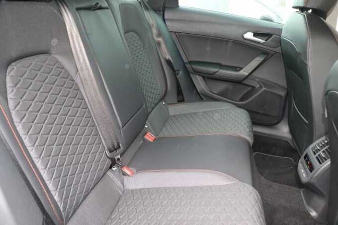 SEAT Leon Estate 1.5 e-Hybrid FR 204PS